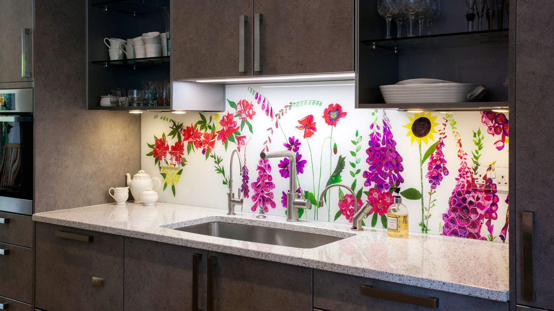 Bespoke Glass Splashbacks For Kitchens And Bathrooms Emma Britton 9456