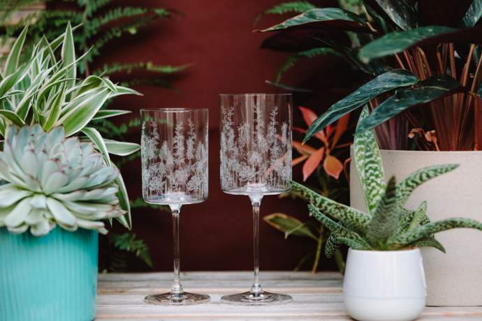 Emma-Britton-Decorative-Glass-Designer-ExoticFloral -wine-floral-wine-glasses