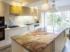 Emma-Britton-Decorative-Glass-Designer-Bespoke-Botanical-Splashback