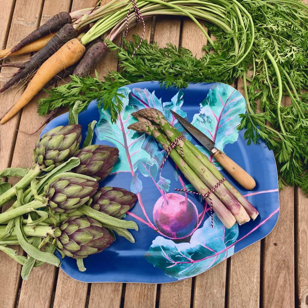 Emma Britton Gardener's Tray - large size with a Kohl Rabi design