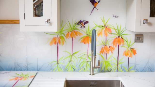 Emma-Britton-Decorative-Glass-Designer-Bespoke-Sunset-Floral-Splashback