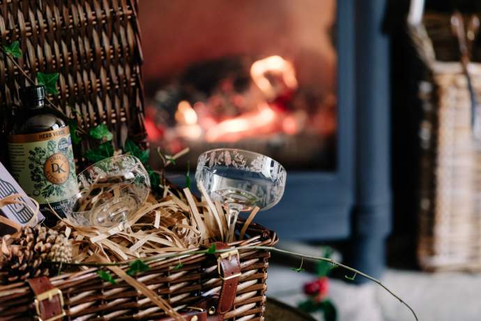 Emma-Britton-Christmas-Hamper-Glassware