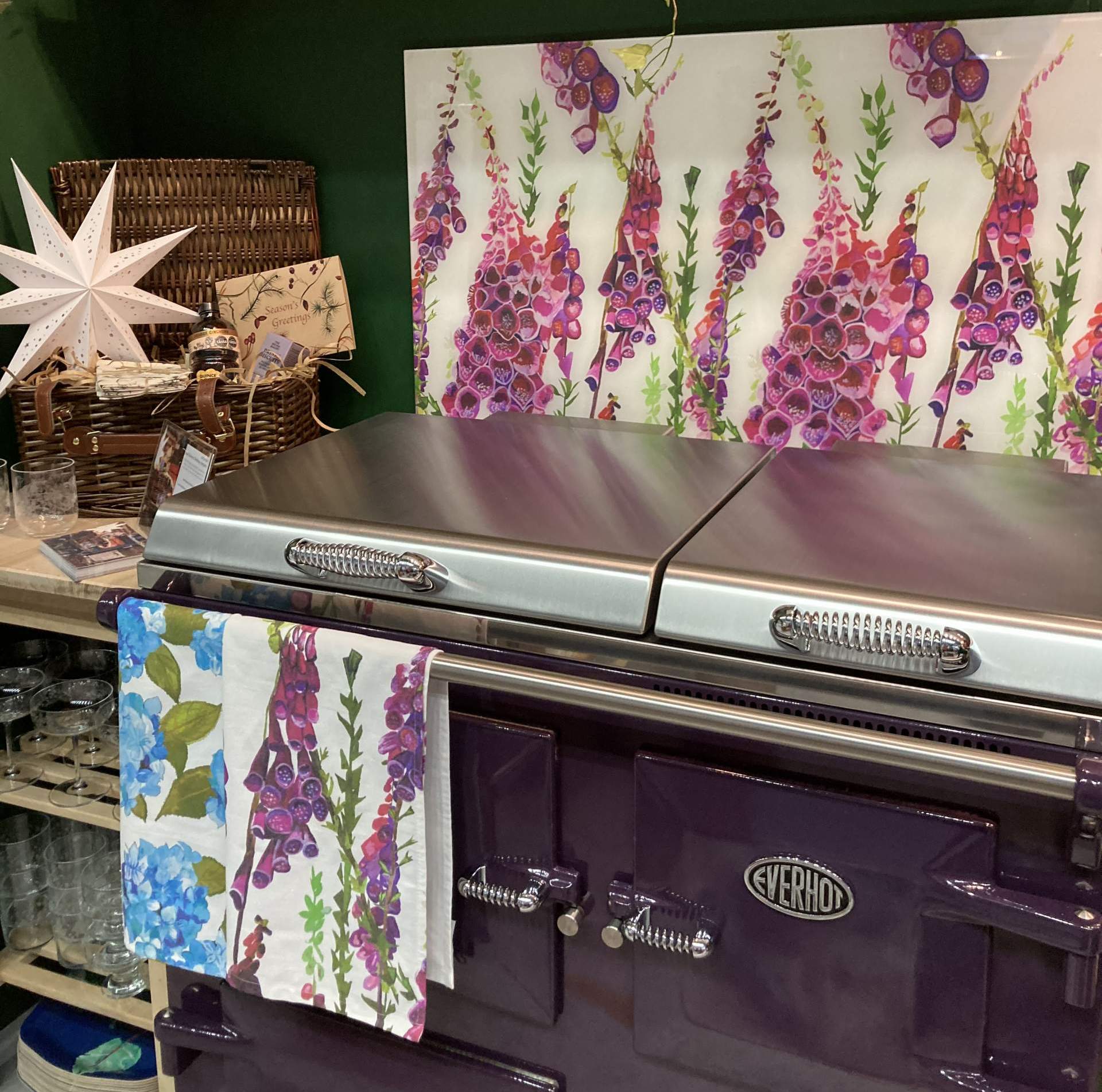 Foxglove-splashback-Everhot-Aubergine